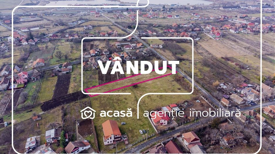 VANDUT! Teren generos în Ghioroc Suprafață 2400 mp. - Poză 1