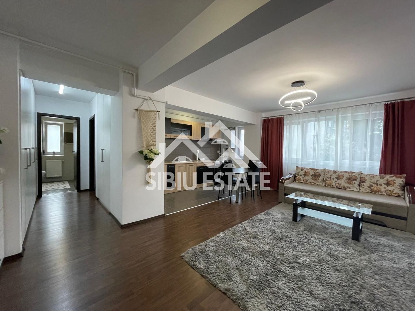 Apartament de inchiriat cu 2 camere mobilat utilat si loc de parcare - Poză 1