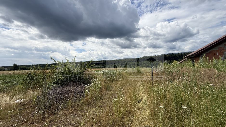 Teren intravilan | Horodnic de Sus | 1.920 mp - Poză 7