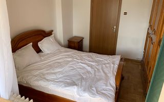 Închiriez apartament 2 camere – Bd. Independenței, zonă centrală - Poză 3