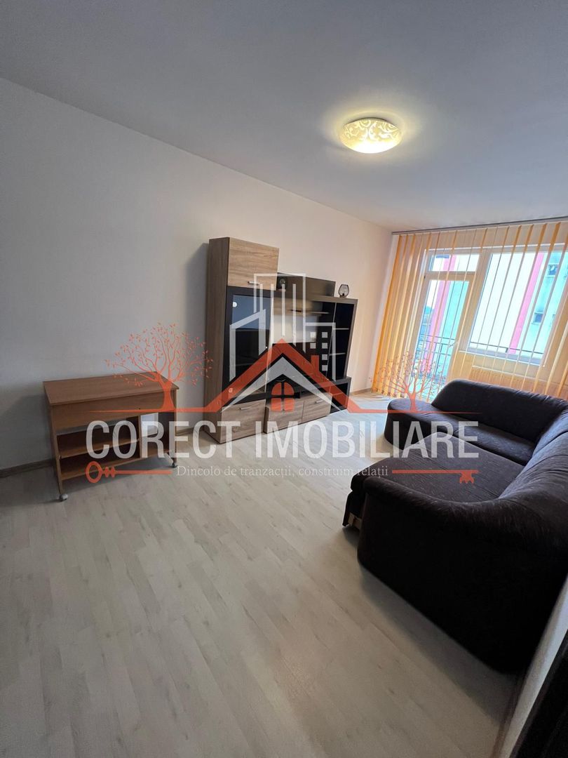 🌿 Apartament modern cu 3 camere și balcon – Subcetate, 300€/lună - Poză 3