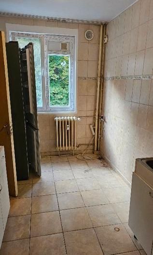 De vânzare: apartament 3 camere-Romancierilor-metrou Drumul Taberei - Poză 3