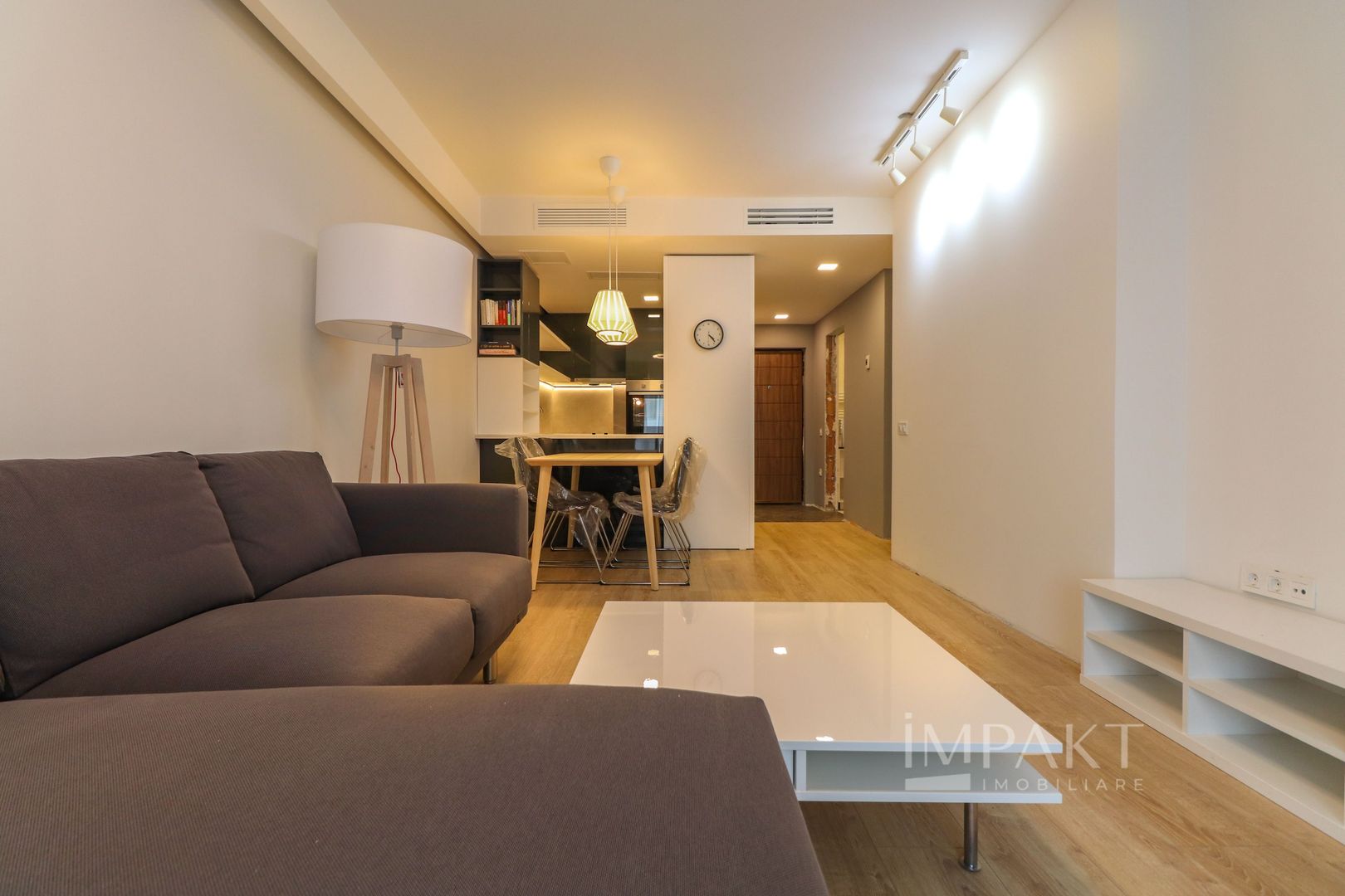 Apartament superfinisat cu 2 camere, Iulius Mall, parcare subterana ! - Poză 4