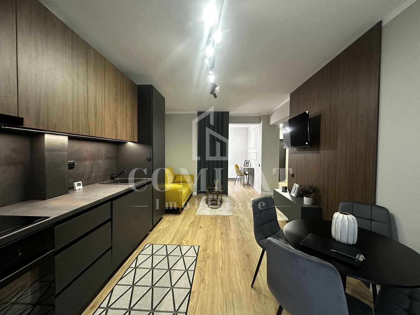 Apartament ultrafinisat | Bloc nou | Cartier Terra-Floresti - Poză 2