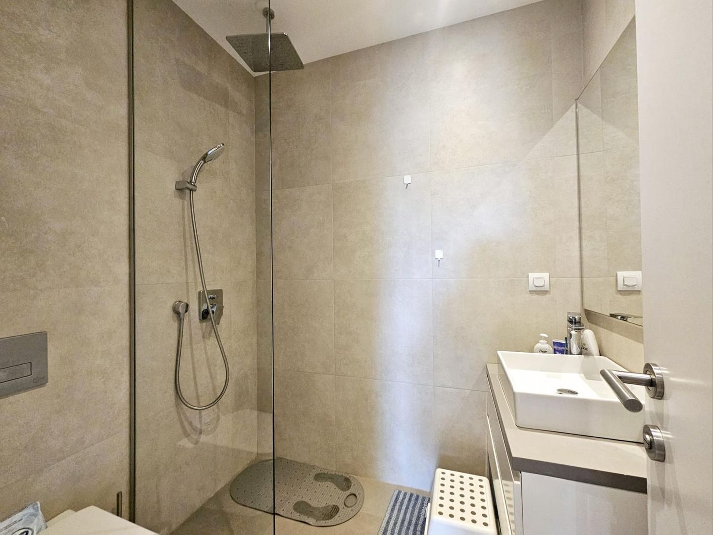 Vilă Type C de inchiriere Amber Gardens - Poză 14