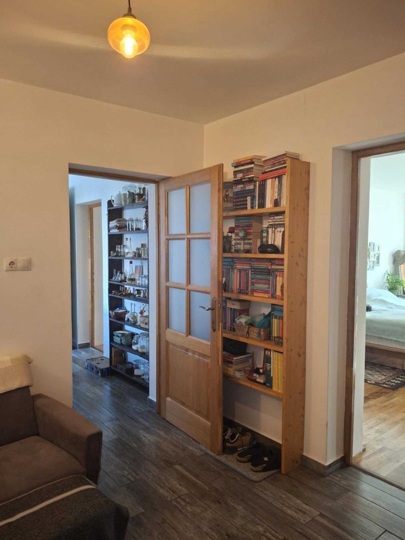 Casă cu grădină în centrul orașului Satu Mare - Poză 3