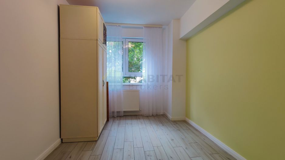 Prima inchirere,  strada Odobesti la intrarea in parc - Poză 7