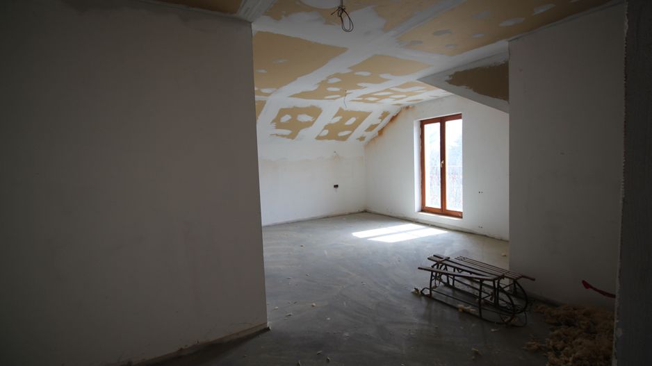 Imobil pretabil PENSIUNE- 518 Euro /mp - Poză 14