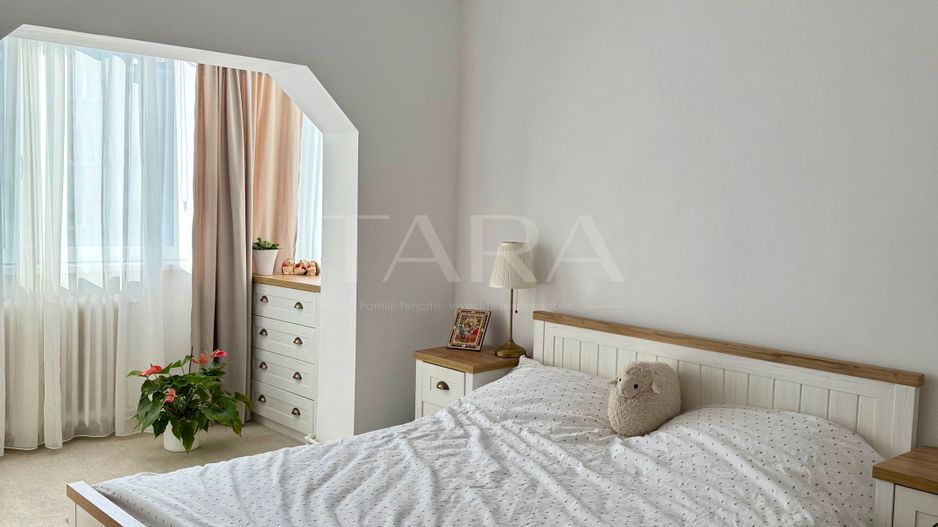 Vanzare apartament  decomandat zona Titulescu - Poză 4