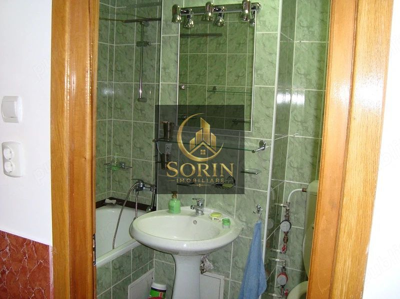 inchiriez apartament 2 camere - Poză 7