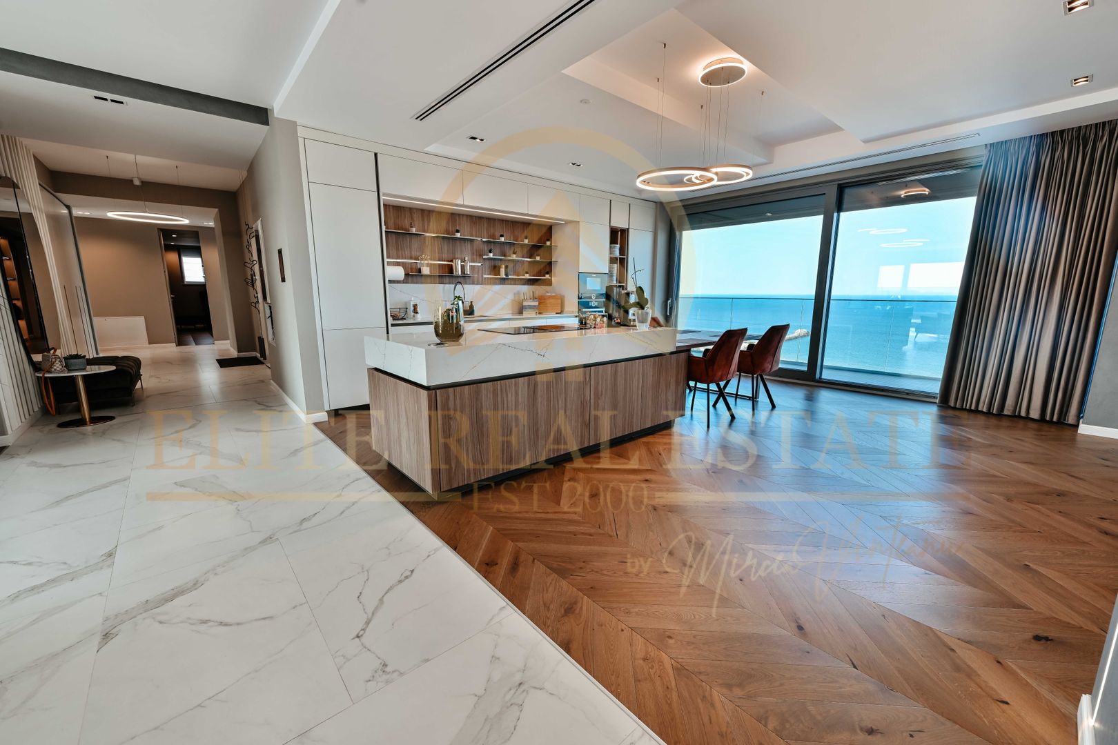 PENTHOUSE UNIC in mijlocul orasului Constanta - Poză 5