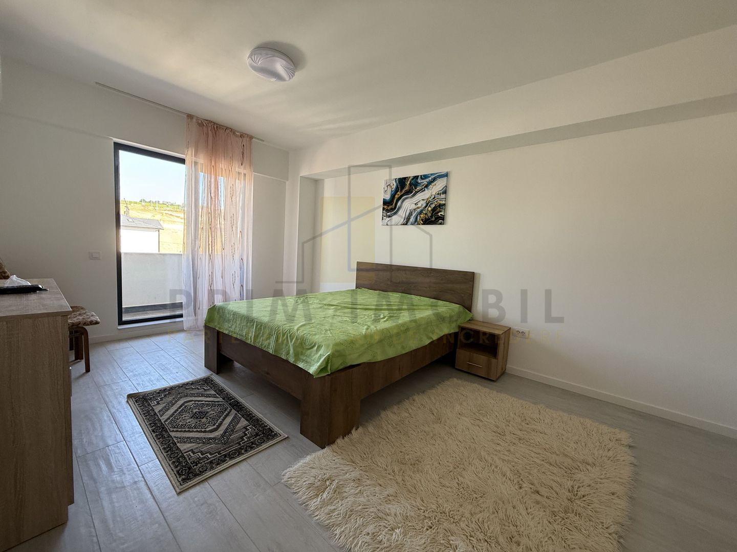 1 Camera decomandat, Prima inchiriere, Bloc nou - parcare inclusa - Poză 2