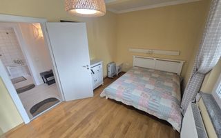 Apartament superb cu gradina zona Sub Arini - Poză 2