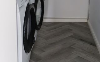 VILĂ MODERNĂ DE LUX CU PISCINĂ, FOTOVOLTAICE ȘI FOIȘOR – BREAZA - Poză 31