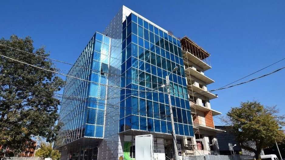 Spatiu birou de vanzare etaj 4 Grozavesti langa metrou - Poză 1