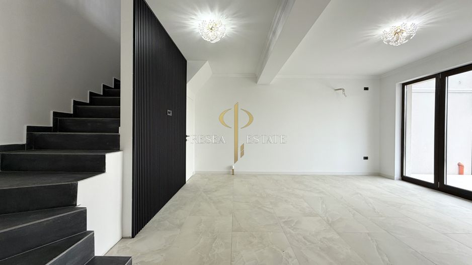 COMISION 0%| Casă înșiruită | 3 camere - 2 bai| Giroc - Poză 1