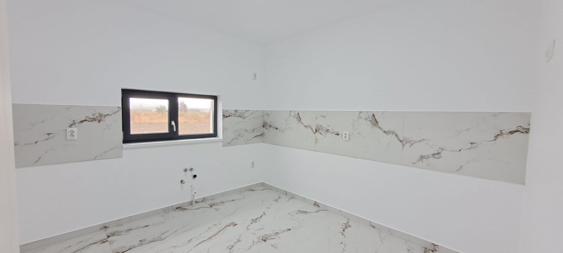 SABARENI casa individuala P+Pod, teren 500 mp, utilitati, COMISION 0%! - Poză 4