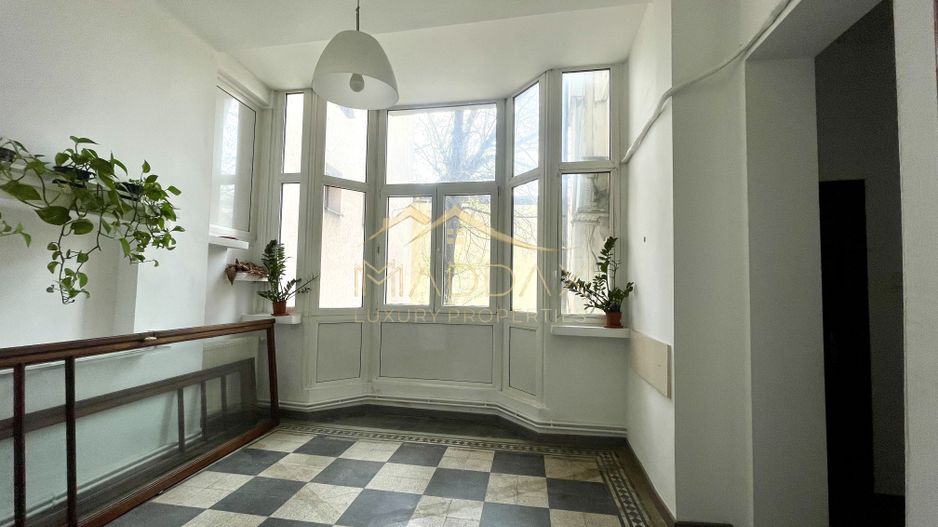 Apartament  6 camere*** 180 mp****Centrul Capitalei - Poză 10