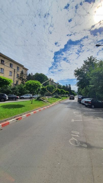 Modern renovata, bloc 2 lifturi, vedere parc, Maior Coravu - Metrou Piata Muncii - Poză 25