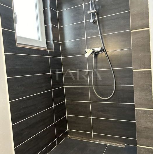 Apartament cu 2 camere de vânzare, in Floresti - Poză 8