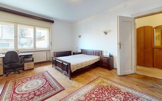Apartament in casa si garaj in zona spitalul militar-Brasov - Poză 21