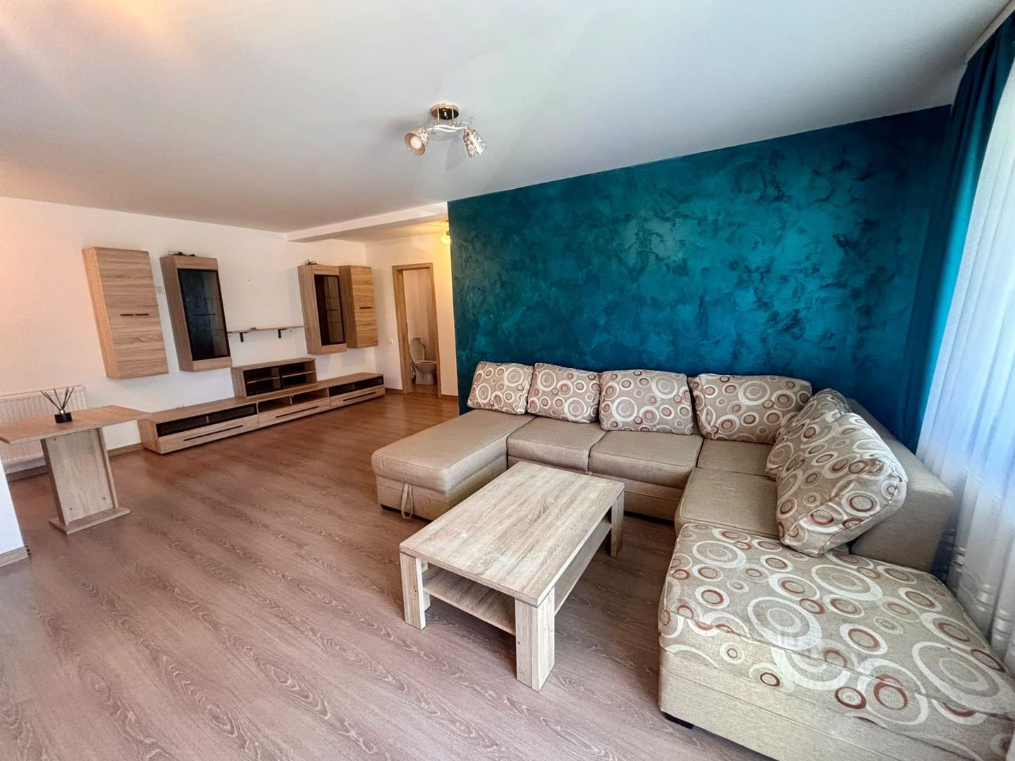 Apartament 3 camere cu curte proprie Selimbar - Poză 8