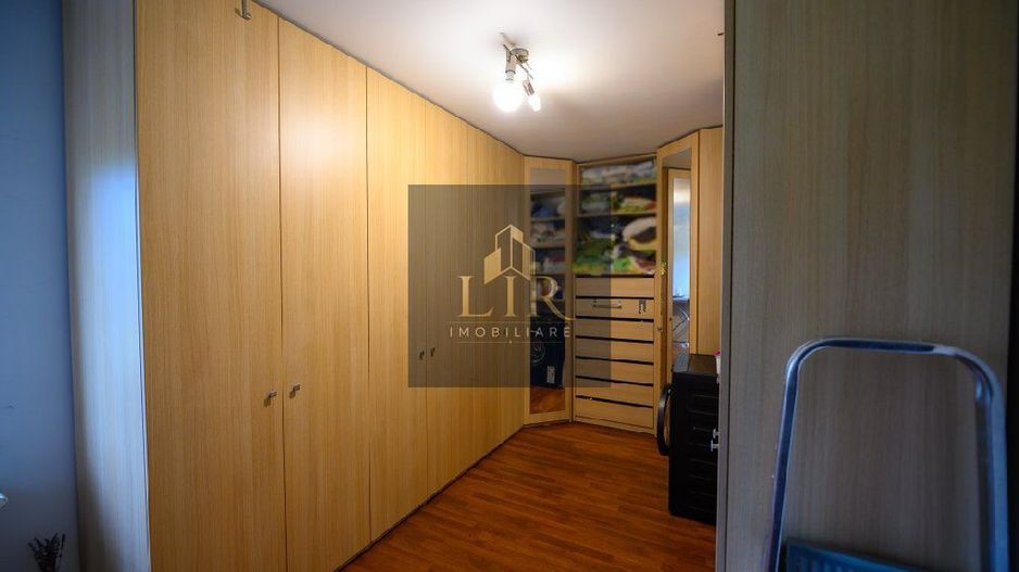 Vilă 5 camere 240 mp, mobilata,teren 806 mp – Platou Galata, Iași - Poză 16