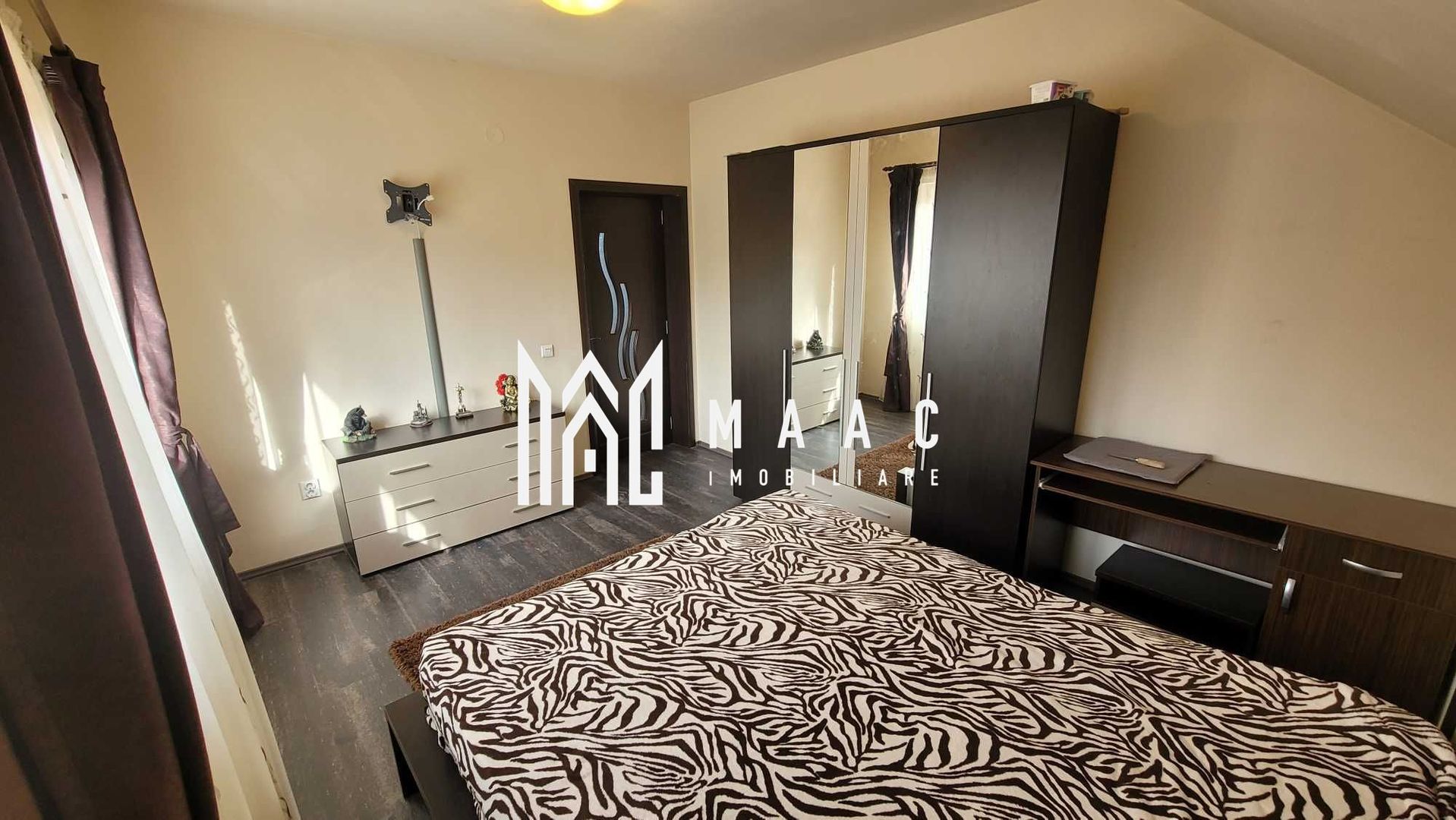 Casa Tip Duplex | 3 Camere | 82 MPU | Sura Mare - Poză 6