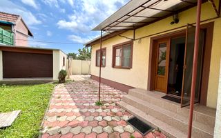 ÎNCHIRIERE! Casă cu 3 Camere, Zona Centru - Poză 1