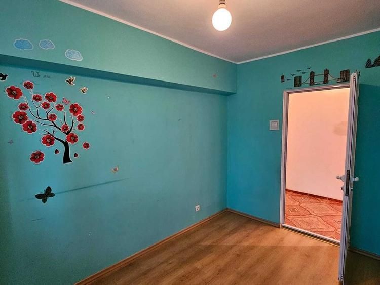 Apartament 4 camere, etaj 1 , Micro 18 - Poză 7