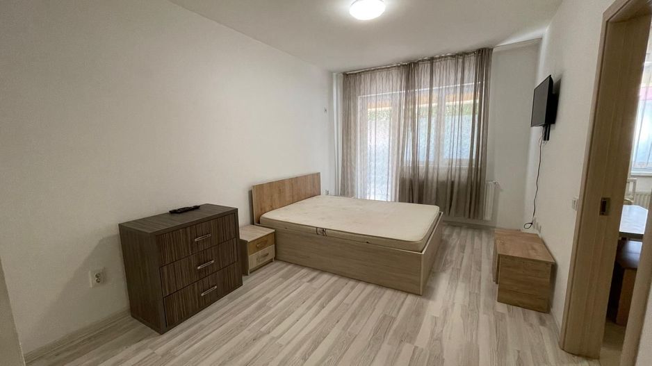 GARSONIERA BLOC NOU, CENTRALA PROPRIE, BUCATARIE INCHISA, LIBERA - Poză 4