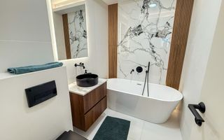 Apartament  ,,la cheie"! Finisaje de top cu panorama spre oras! - Poză 7