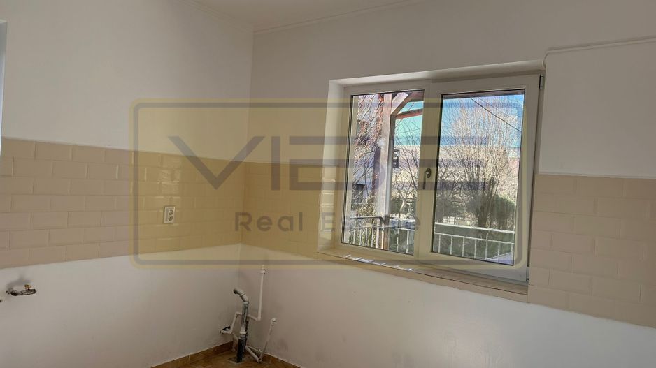 Popas Pacurari- 5 min de Atrium Garden- Vila 4 camere renovata ! - Poză 14