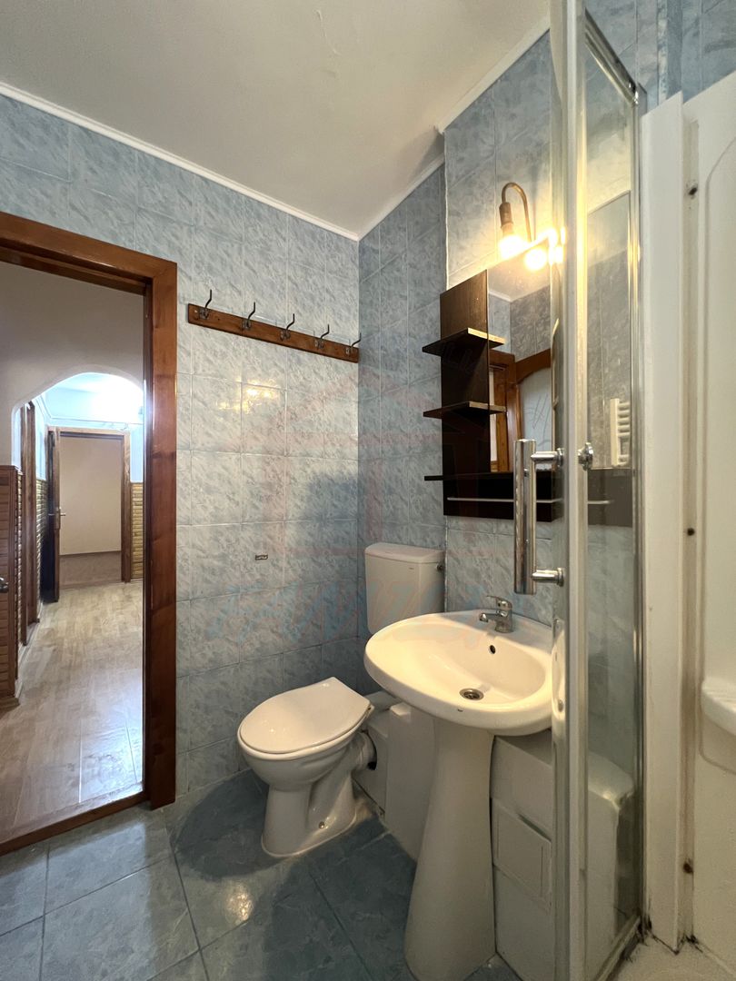 Apartament luminos cu 3 camere decomandate, 67 mp, Micro 13 – 62.900 € - Poză 8