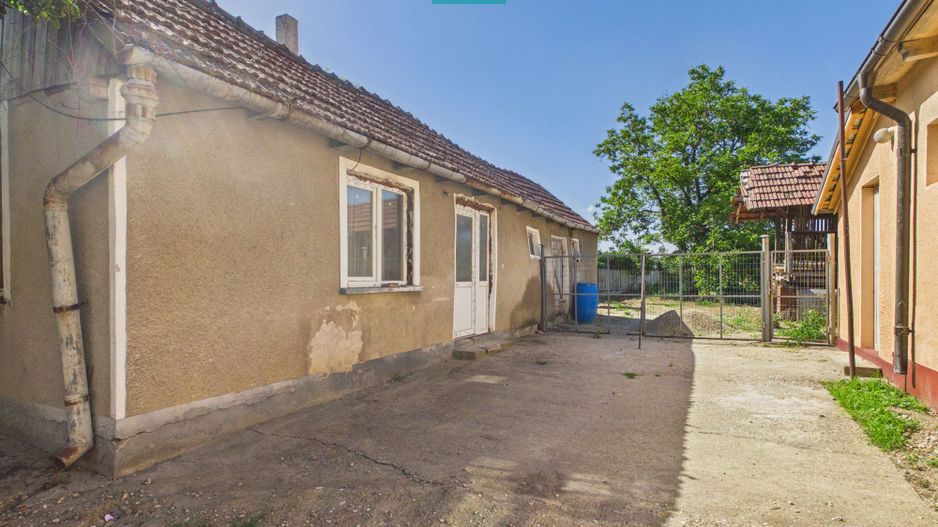 Casa renovata 3 camere Gepiu - Poză 11