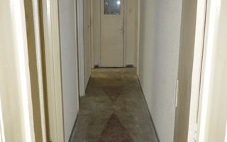 Apartament cu 4 camere Marasesti/Suceava - Poză 11