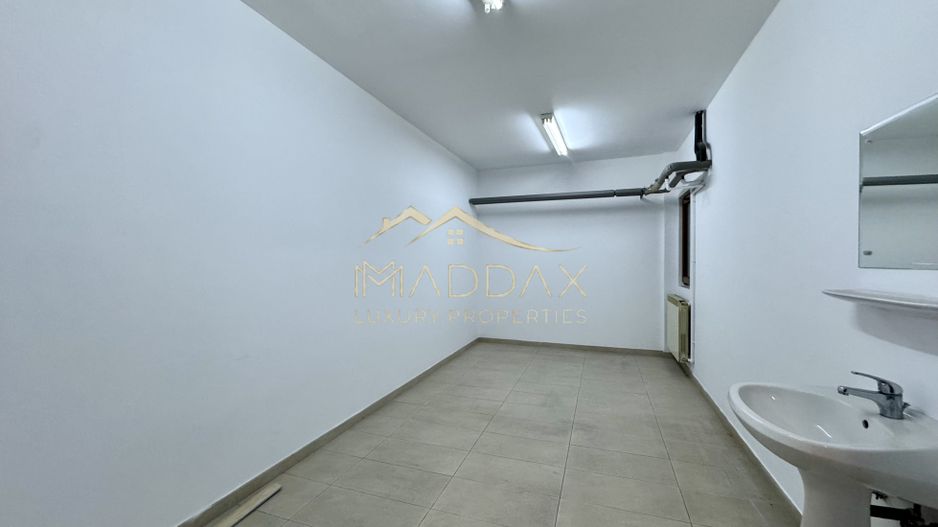 Vila centrala cu 13 camere *460mpu* + garaj // Dorobanți - Poză 43