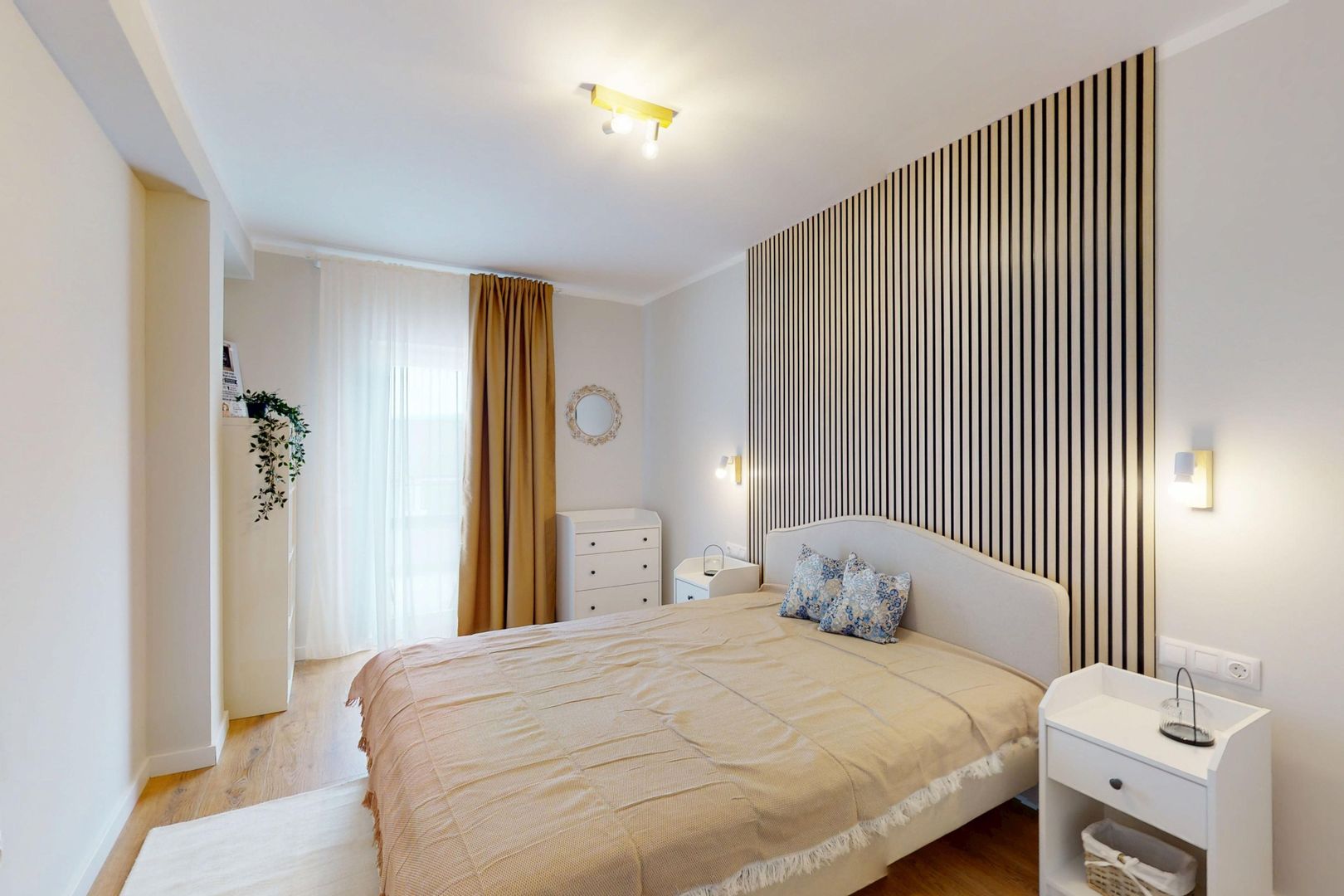 Penthouse 3 camere, 2 băi, finisat la cheie, orientare SUD - întabulat - Poză 5