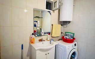 Casa in zona de dealuri - Poză 11