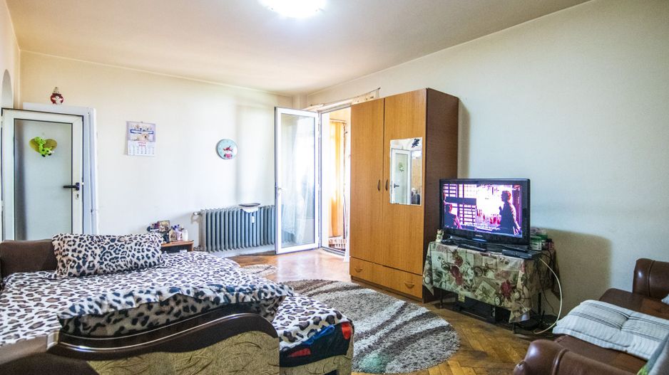 Garsoniera de vanzare, zona Obor, 35 mp, balcon, bloc reabilitat, metrou! - Poză 2