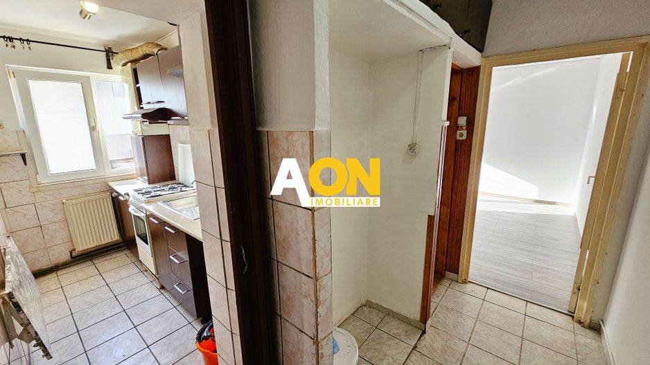 Apartament 2 camere, cu balcon, etaj 1, Cetate - Poză 9