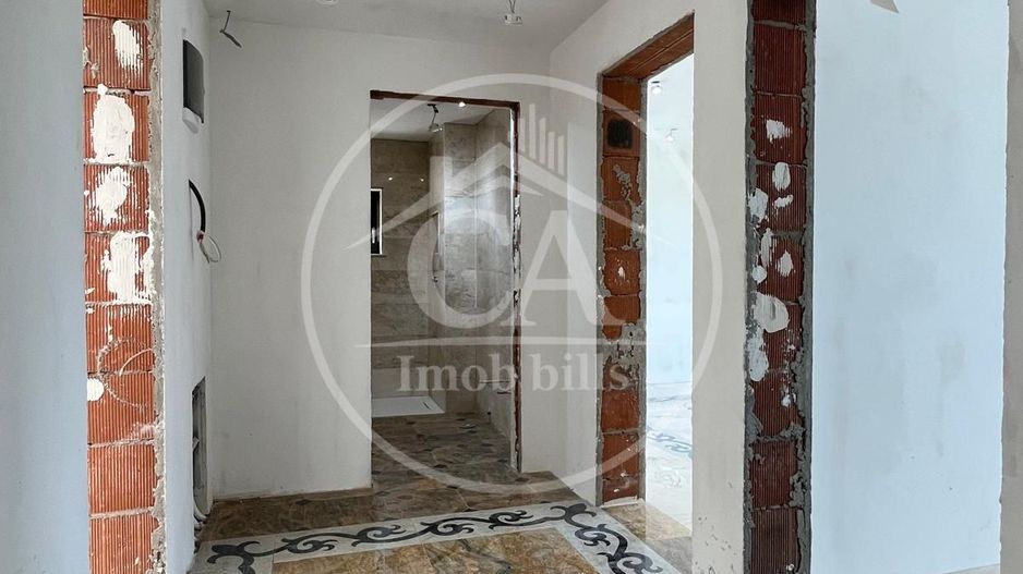 Casă de vânzare P+E+M cu 7 camere in Cartierul Grigorescu, Oradea - Poză 7