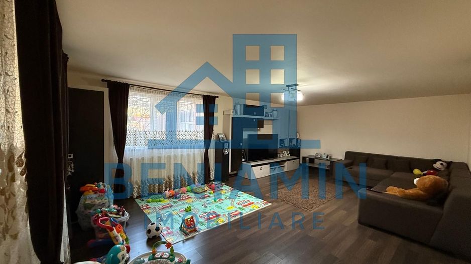 Casa P+1-cu 3 dormitoare-2 bai-Living-Bucatarie-Bariera Valcii - Poză 4