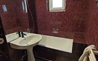 2 cam Sagului-Kiriac  etaj 3 centrala proprie - Poză 4