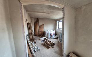 Mansarda 85,90 mp - parc Cismigiu - Poză 3