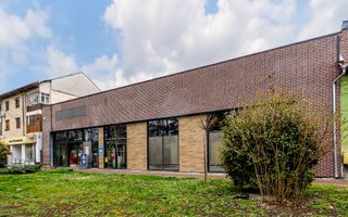 Spatiu comercial de vanzare cu chirias supermarket Profi - Poză 1