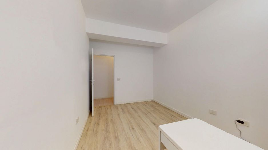 Apartament cu 4 camere de vânzare în Unirii, Bucuresti - Poză 25