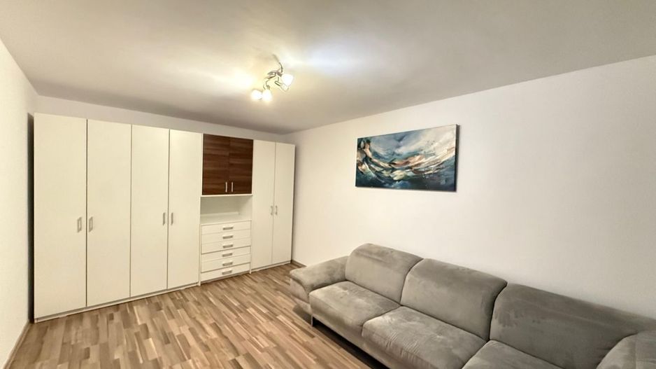 VANZARE APARTAMENT 2 CAMERE-3MIN DE METROU OBOR - Poză 1