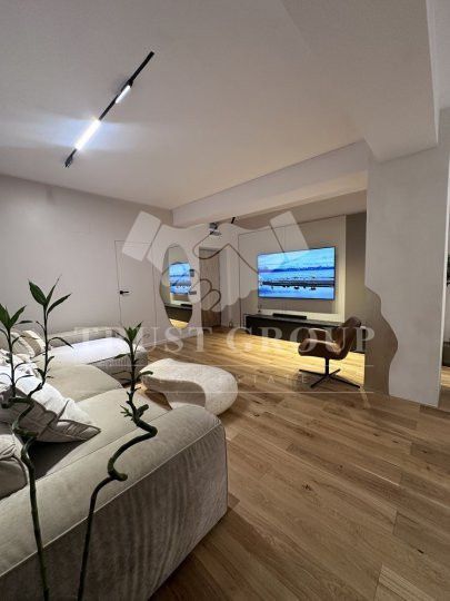 Apartament 3 camere Herastrau - Poză 3