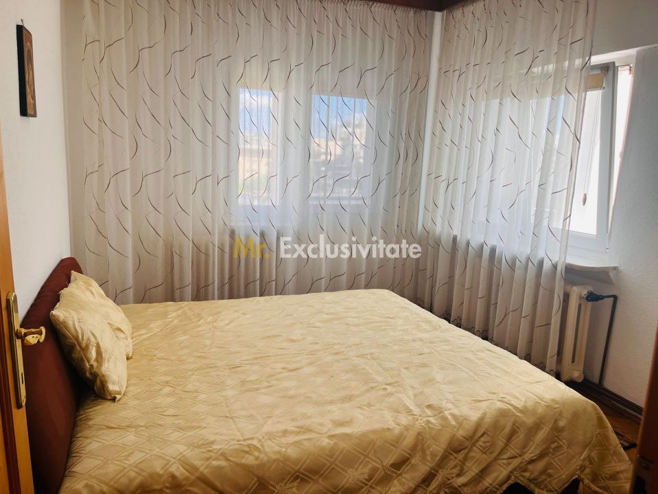 Apartament ultracentral, 3 camere, cu priveliste impresionanta, langa Mercur - Poză 5